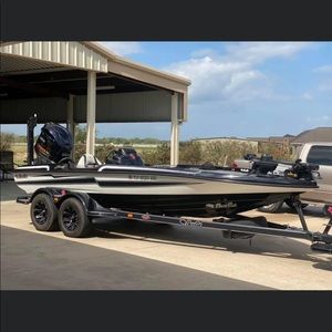 Meet your Posher, Brock